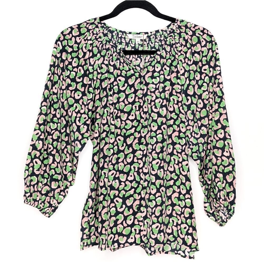 Tucker Classic Blouse Midnight Leo in Crepe de Chine Silk Top Leopard Print